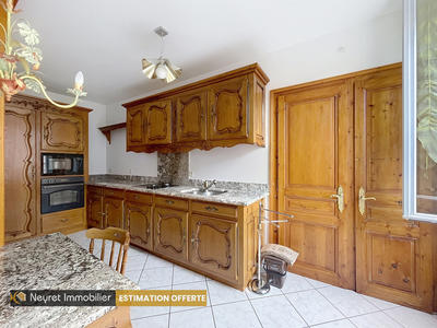 Appartement - 75 m² - 4 pièces