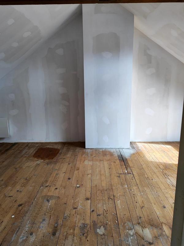 Maison traditionnelle - 92 m² - 4 pièces