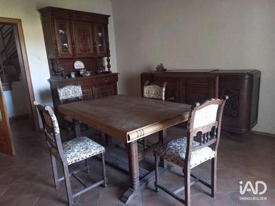 Maison - 224 m² - 7 pièces