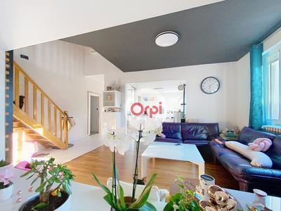 Maison - 145 m² - 5 pièces