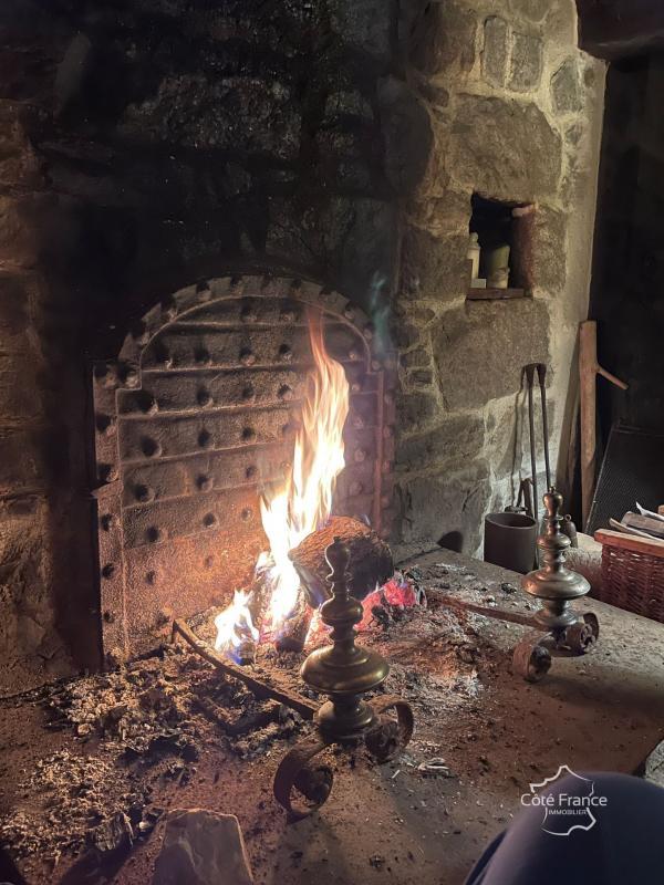 Moulin - 209 m² - 7 pièces