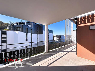 Appartement - 84 m² - 4 pièces