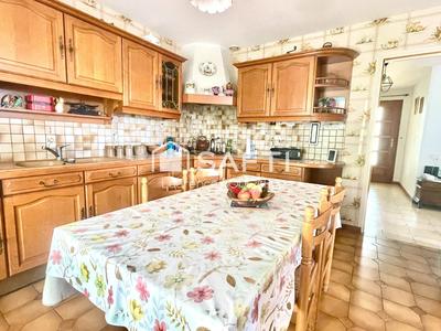 Maison - 93 m² - 3 pièces