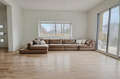 Maison - 240 m² - 6 pièces