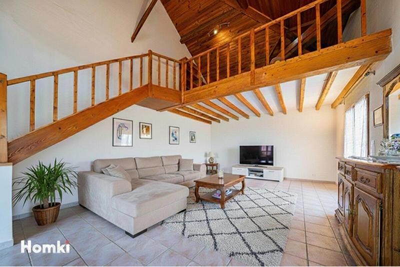 Villa - 181 m² - 6 pièces