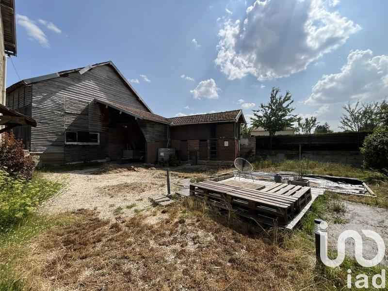 Maison - 207 m² - 1 pièce