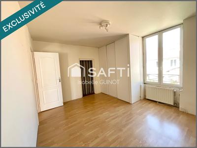 Maison - 129 m² - 7 pièces