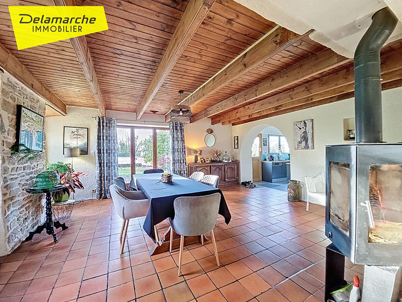 Maison - 136 m² - 5 pièces