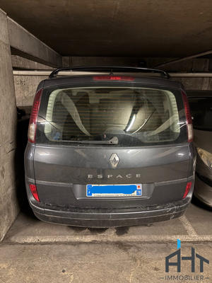 Parking / Garage - 12 m²