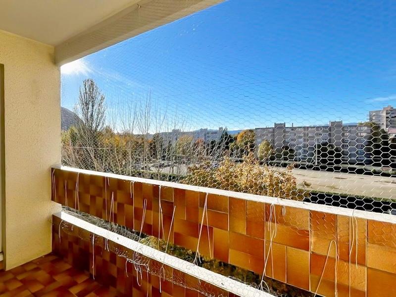 Appartement - 88 m² - 4 pièces