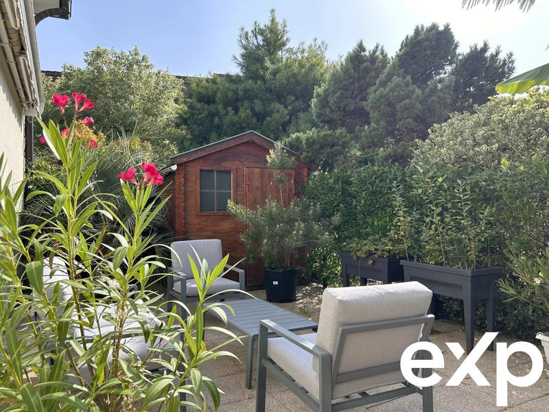 Maison - 204 m² - 7 pièces