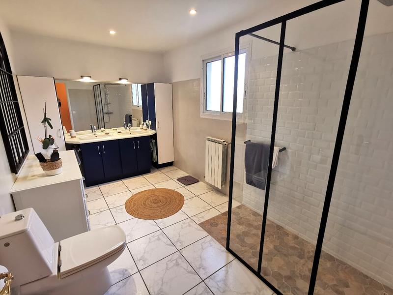 Maison - 145 m² - 6 pièces