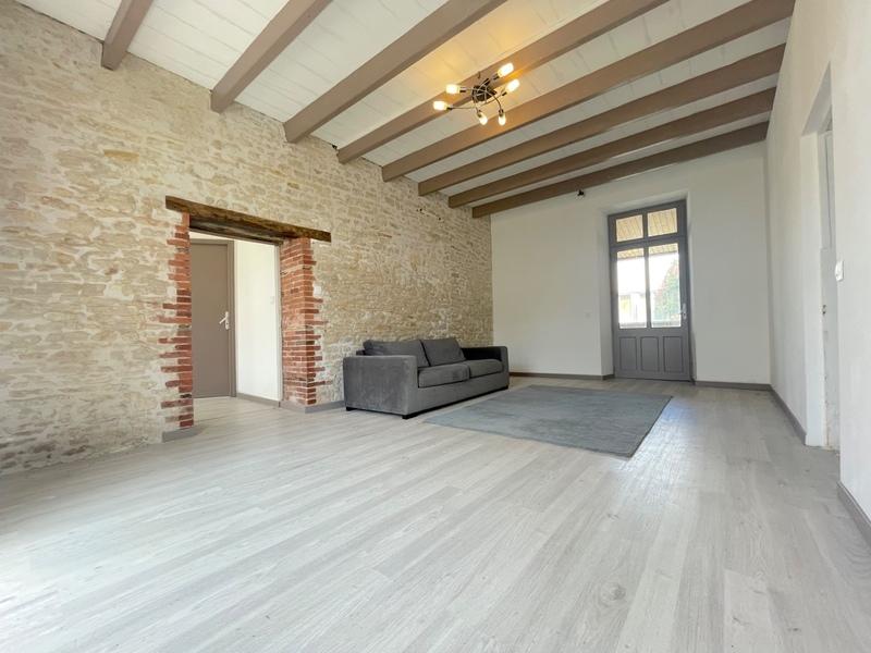 Maison - 265 m² - 12 pièces