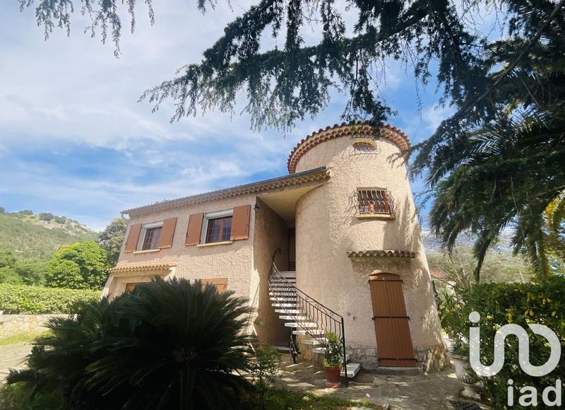 Maison - 192 m² - 9 pièces