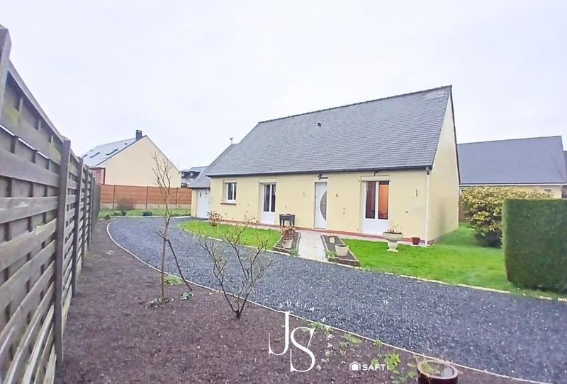 Maison - 90 m² - 4 pièces