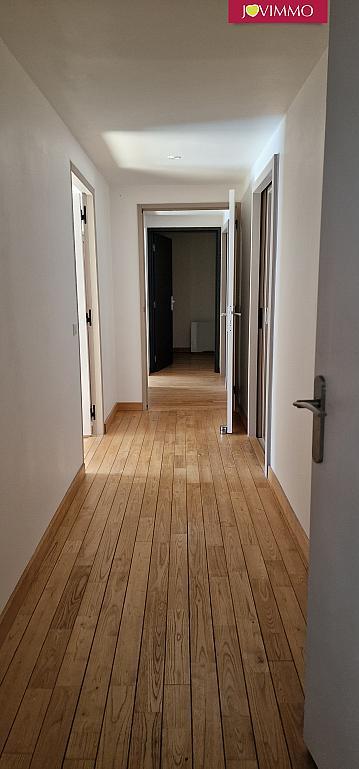 Maison - 362 m² - 15 pièces