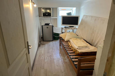 Local commercial - 92 m² - 3 pièces