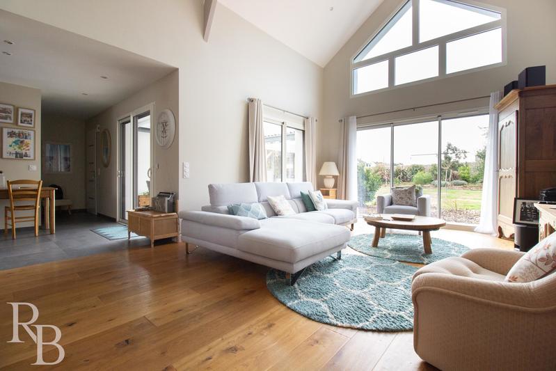 Maison - 156 m² - 4 pièces