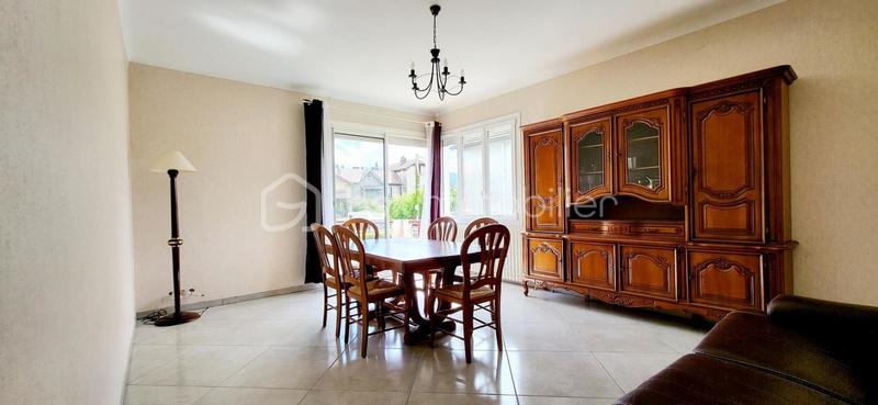 Maison - 132 m² - 6 pièces