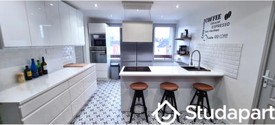 Chambre - 13 m² - 1 pièce