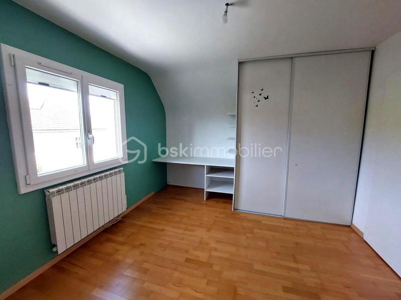 Maison traditionnelle - 140 m² - 6 pièces