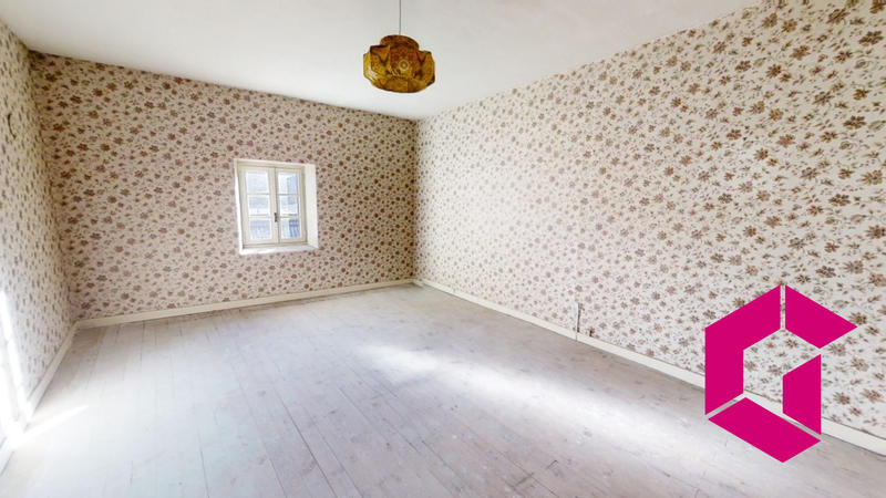 Maison - 200 m² - 7 pièces