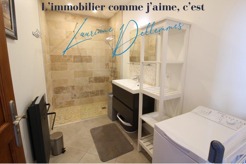 Grange - 240 m² - 11 pièces