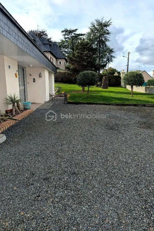 Maison - 111 m² - 5 pièces