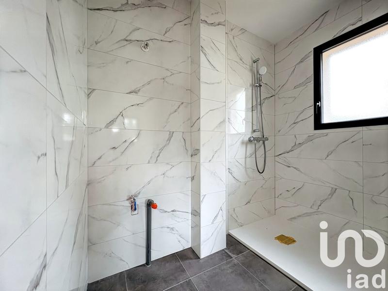 Maison - 130 m² - 8 pièces