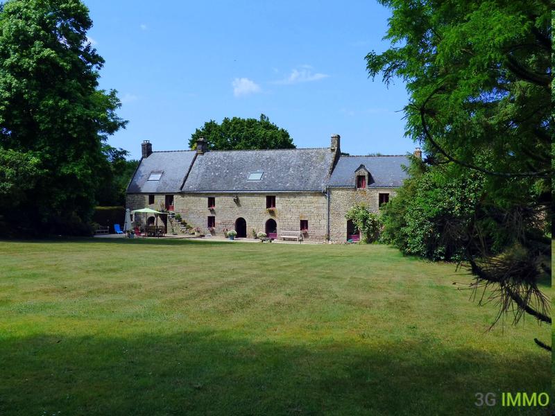 Manoir - 294 m² - 9 pièces