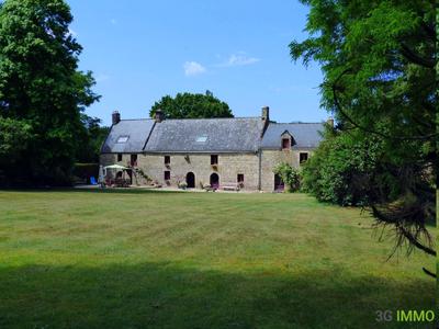 Manoir - 294 m² - 9 pièces