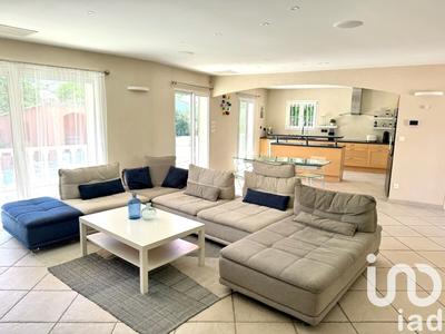 Maison - 183 m² - 7 pièces