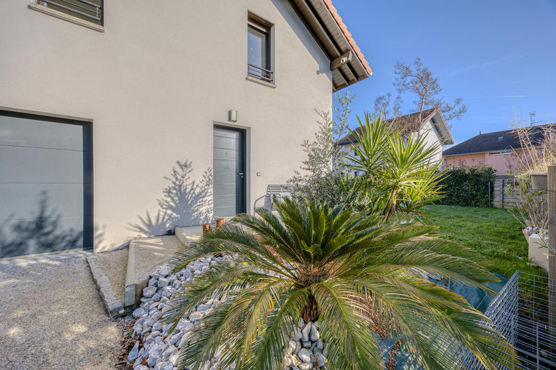 Maison - 85 m² - 4 pièces