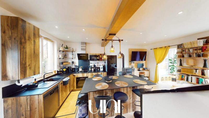 Maison - 91 m² - 3 pièces