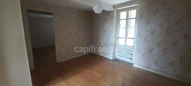 Maison de village - 85 m² - 4 pièces