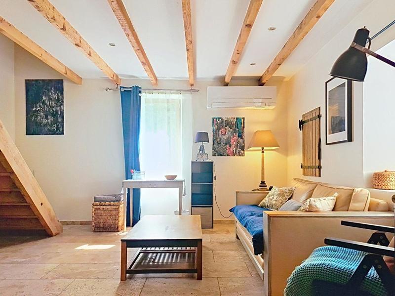 Maison - 467 m² - 13 pièces