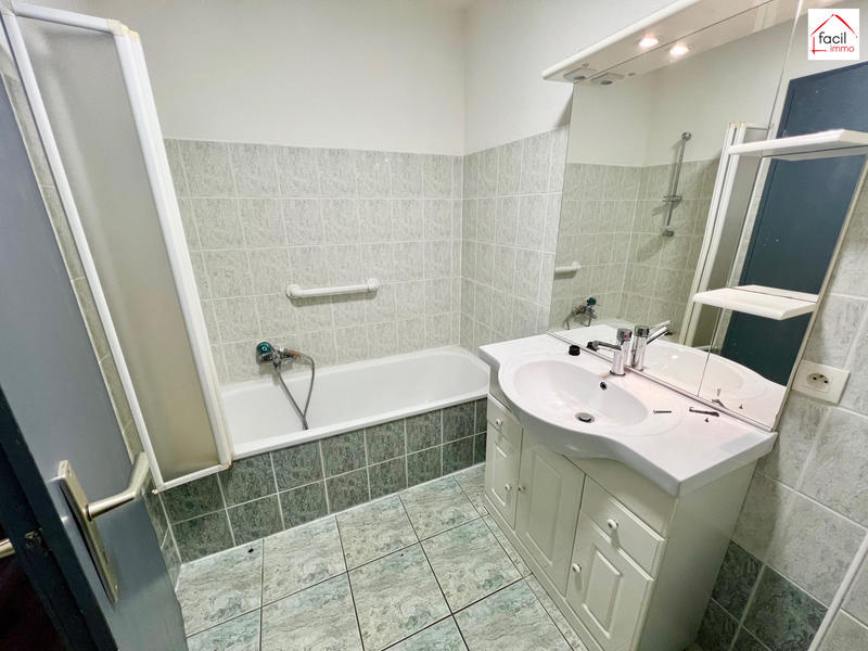 Appartement - 65 m² - 2 pièces