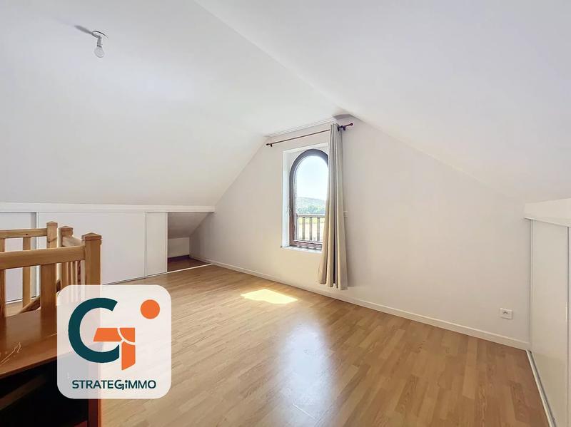 Maison - 77 m² - 4 pièces