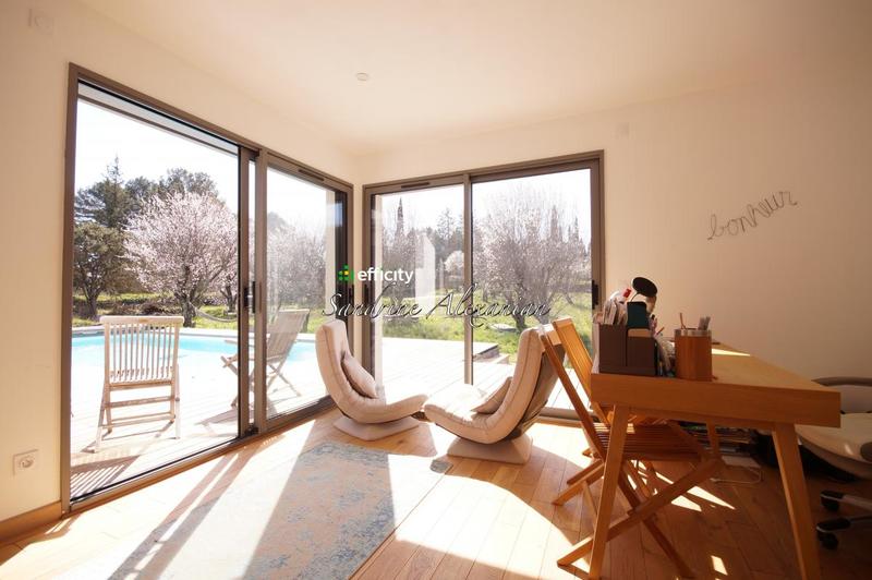 Maison - 155 m² - 6 pièces