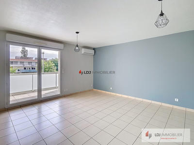 Appartement - 56 m² - 3 pièces