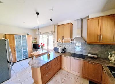 Maison - 136 m² - 5 pièces