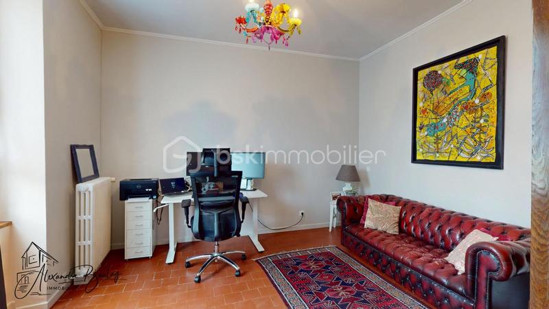 Maison ancienne - 246 m² - 8 pièces