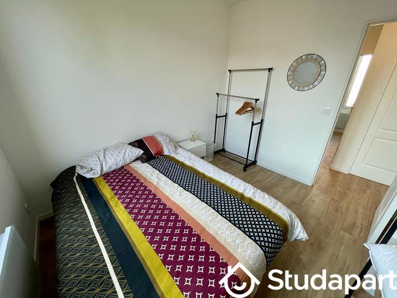 Chambre - 9 m² - 1 pièce