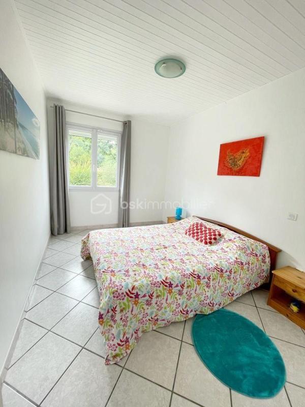 Maison traditionnelle - 96 m² - 4 pièces