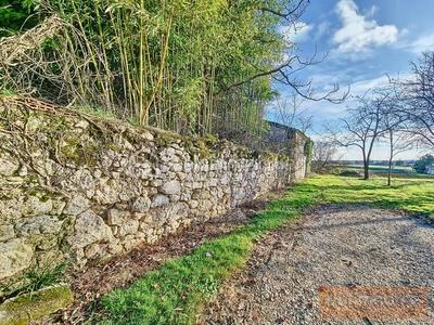 Corps de ferme - 114 m² - 5 pièces