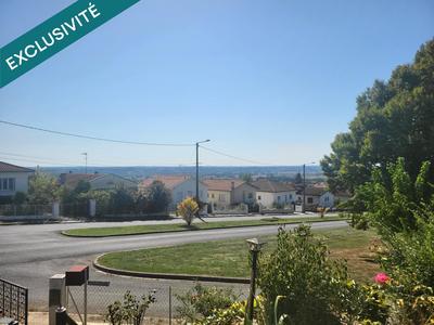 Maison - 110 m² - 6 pièces