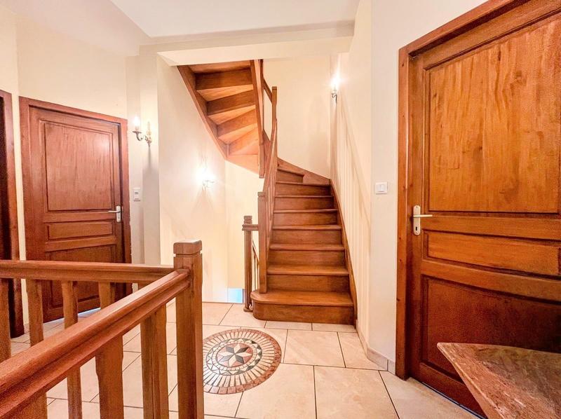 Maison - 134 m² - 6 pièces