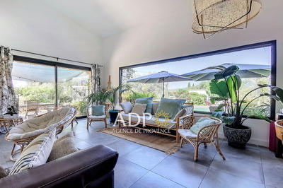 Maison contemporaine - 170 m² - 7 pièces