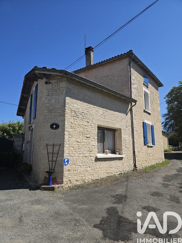 Maison - 371 m² - 11 pièces