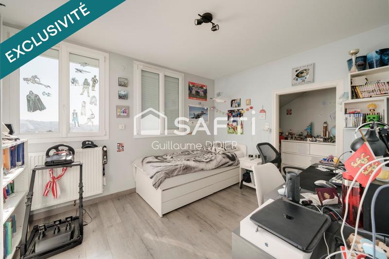 Maison - 170 m² - 6 pièces